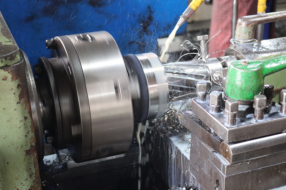 云城如何保證機械密封良好的貼合性能